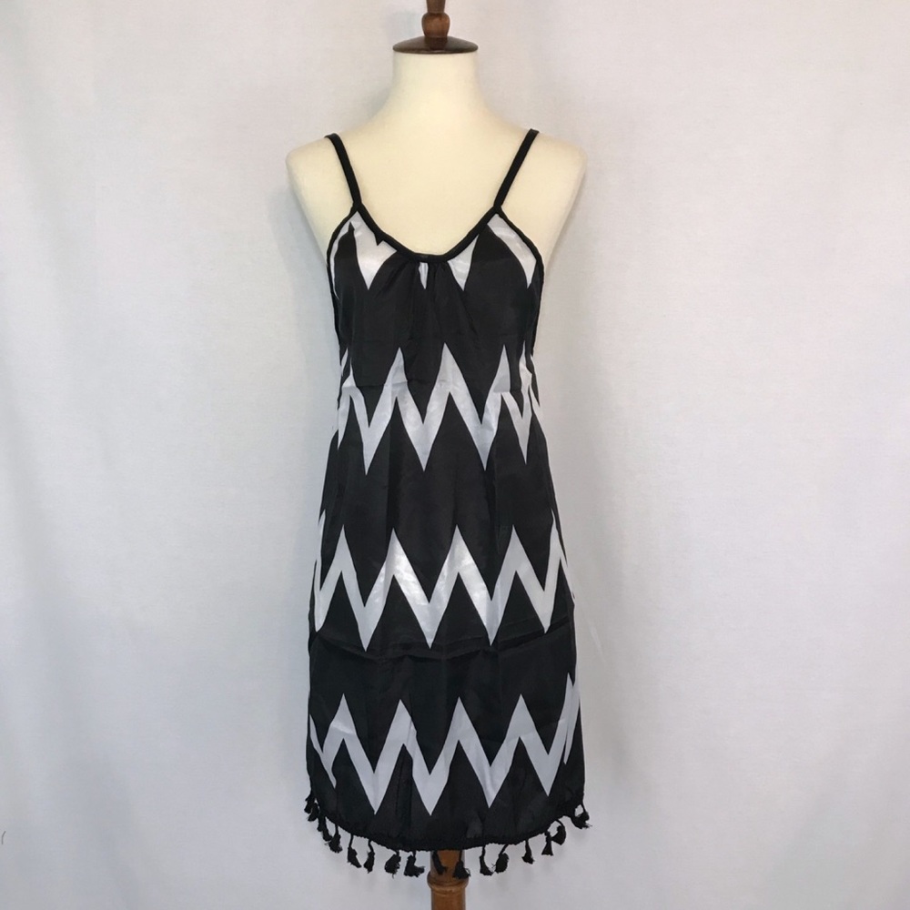 Boho Chevron Beach Coverup Dress with Tassels - Picture 4 of 10